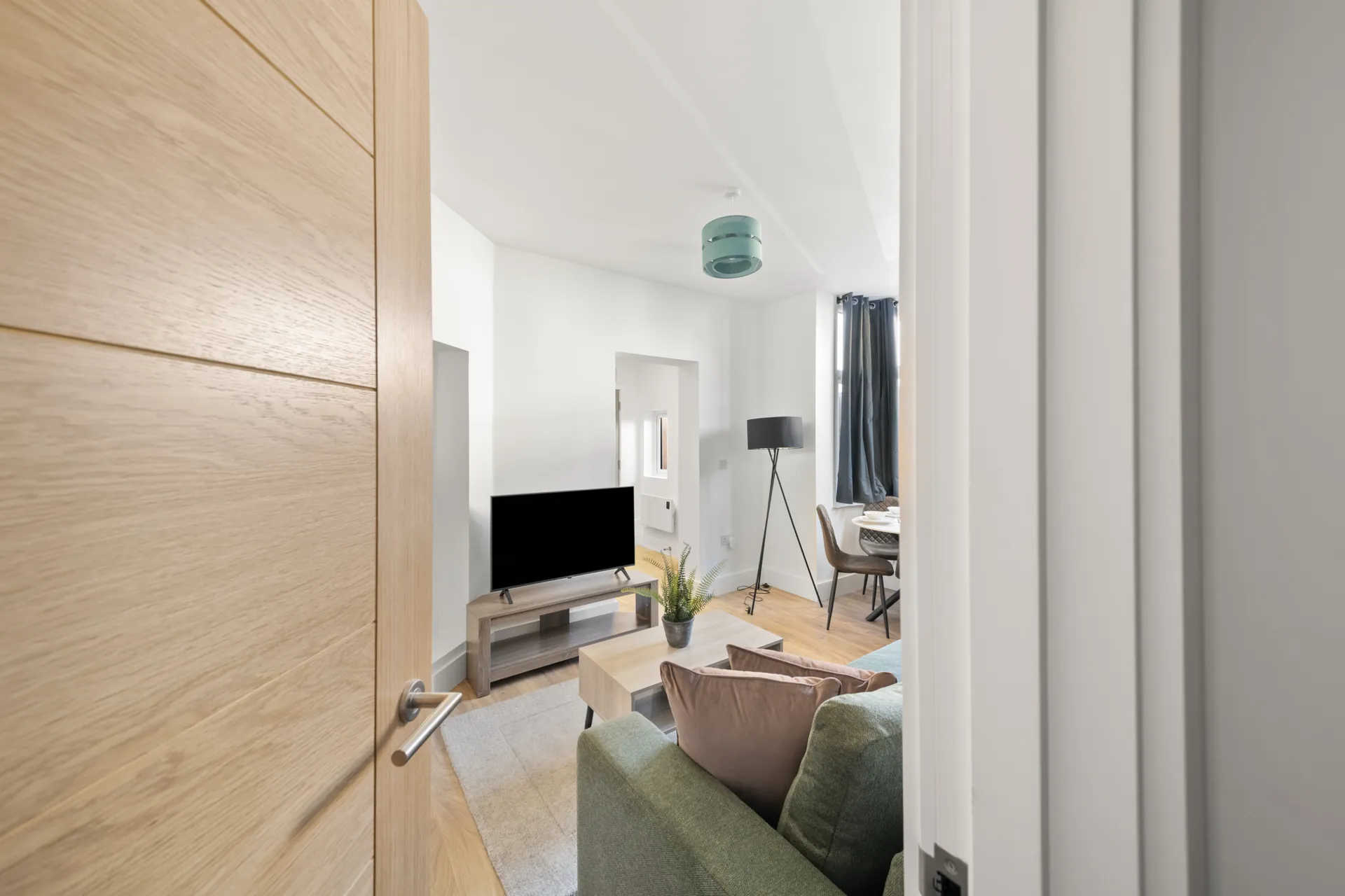The living room seen from the hallway
