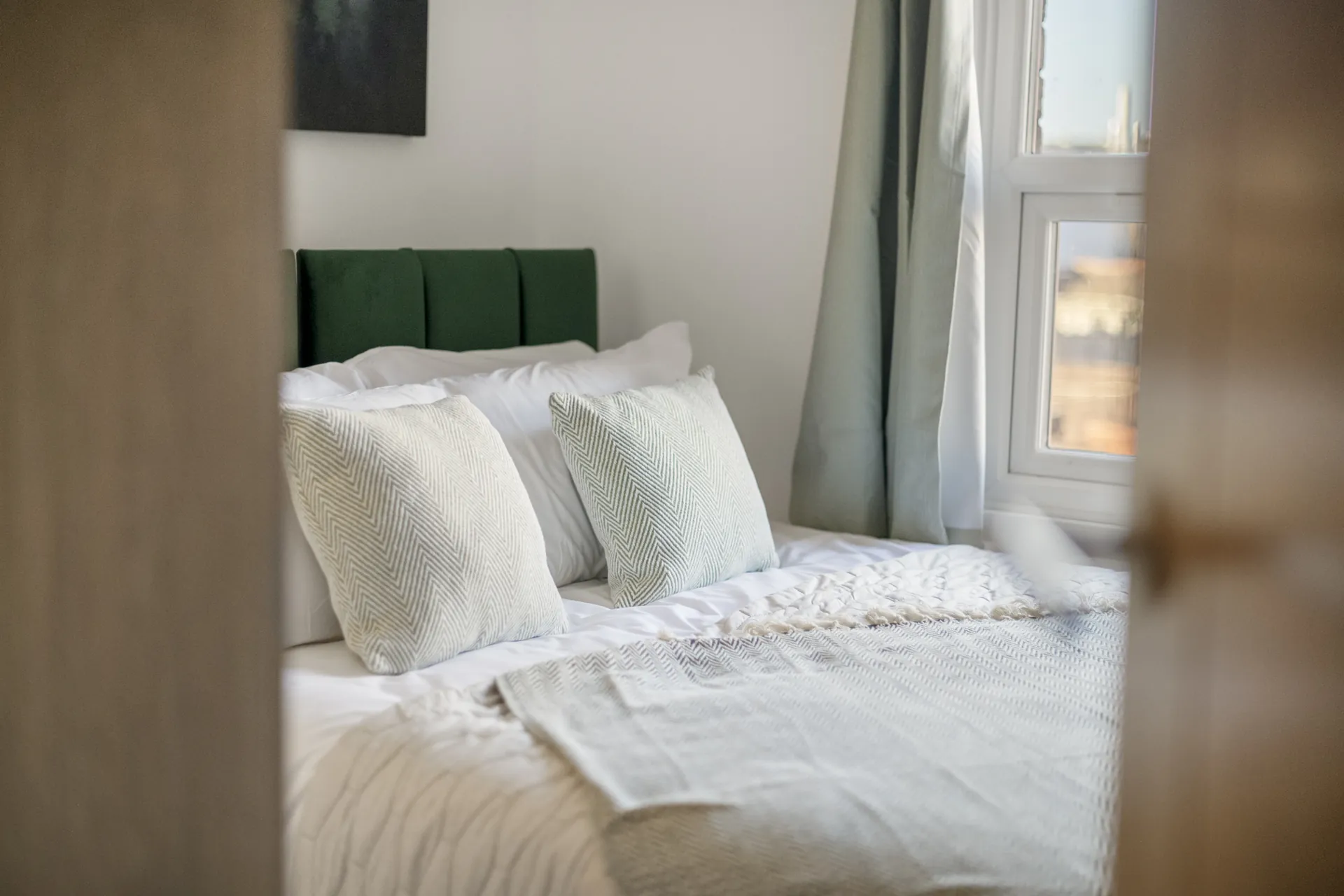 Crisp white cotton, hotel-quality throughout